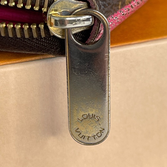 Louis Vuitton LV Long Wallet Brown Monogram with dust bag, box and ribbon - Picture 12 of 14